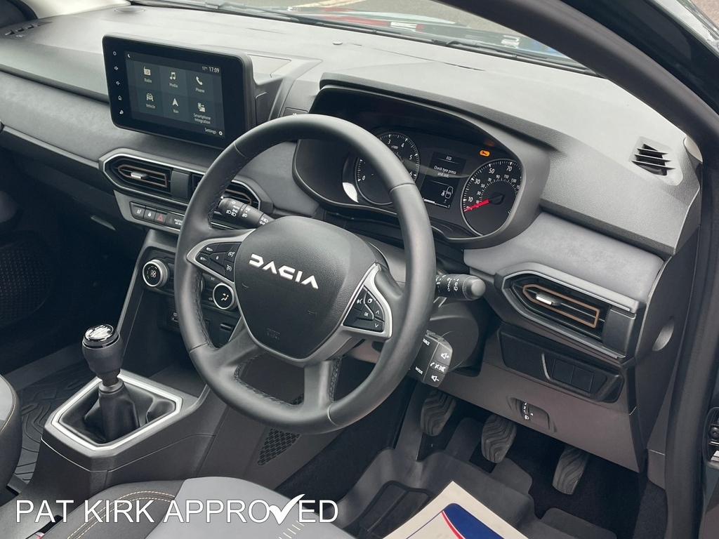 Dacia Sandero Stepway 1.0 Tce Extreme BVZ3349 Green #4