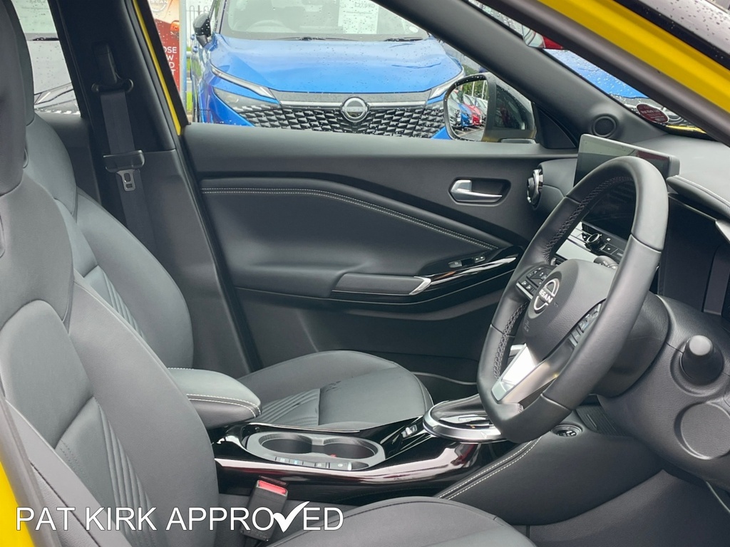 Nissan Juke 1.6 Hybrid Tekna BVZ7170 Yellow #5