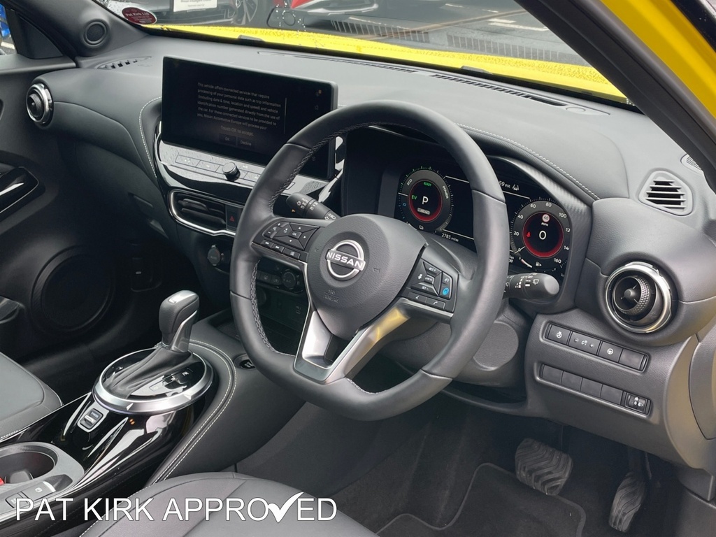 Nissan Juke 1.6 Hybrid Tekna BVZ7170 Yellow #4