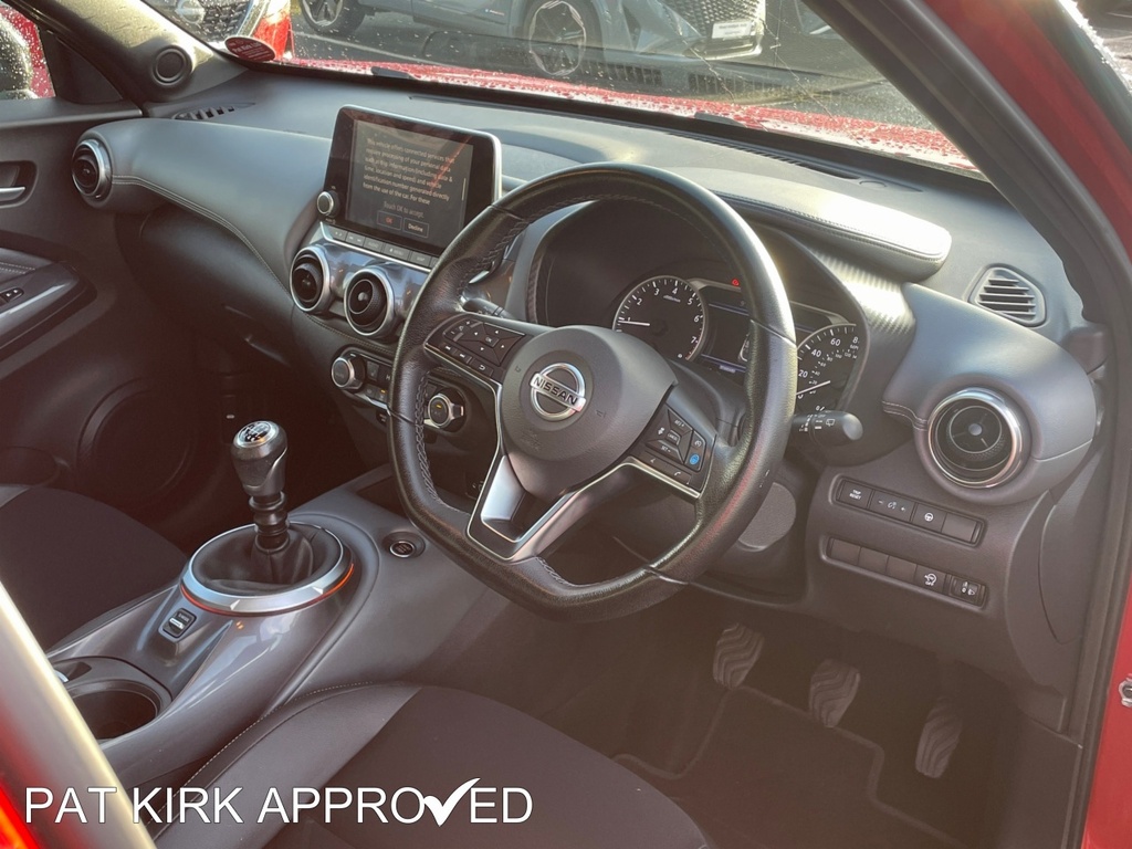 Nissan Juke 1.0 Dig-t 114 Tekna OXZ9392 Red #4