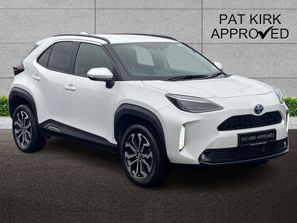 Toyota Yaris Cross 1.5 Hybrid Design Cvt White