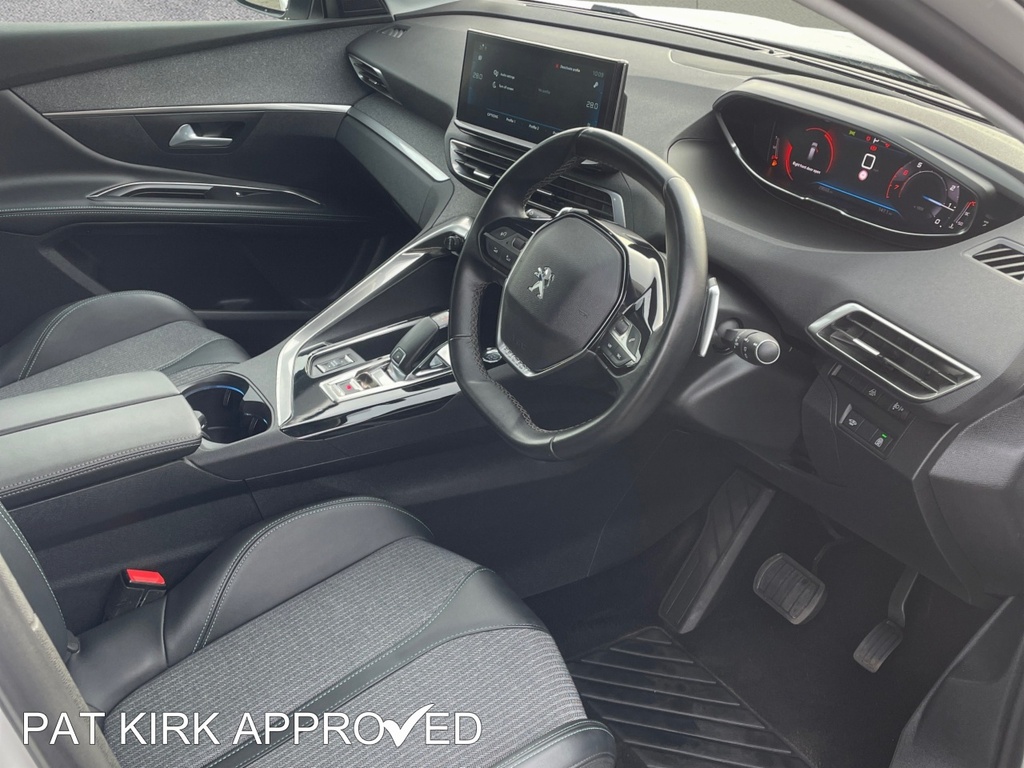 Peugeot 5008 1.2 Puretech Allure Premium Eat8 White #5