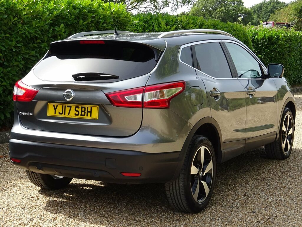 Nissan Qashqai 1.2 Dig-t N-vision Suv 2Wd Euro YJ17SBH Grey #4