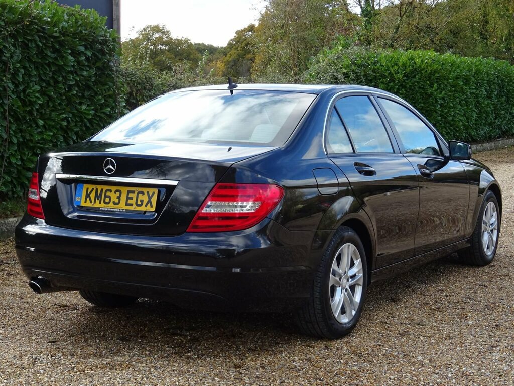 Mercedes-Benz C Class 2.1 C200 Cdi Executive Se Saloon G-tron KM63EGX Black #3
