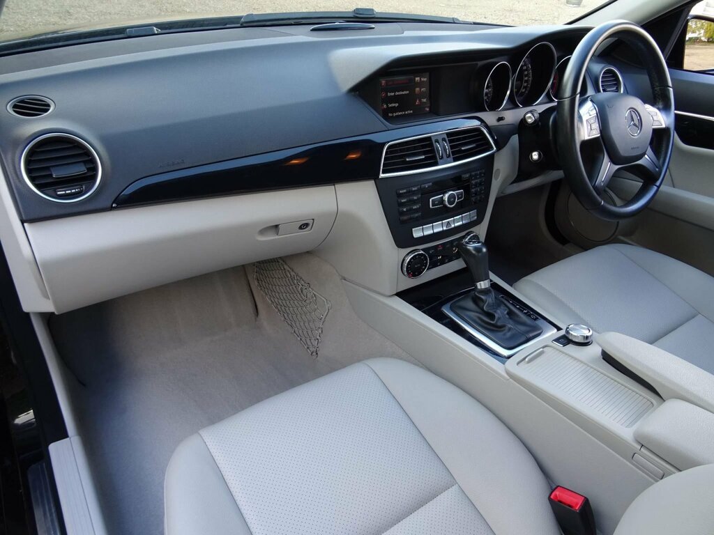 Mercedes-Benz C Class 2.1 C200 Cdi Executive Se Saloon G-tron KM63EGX Black #5