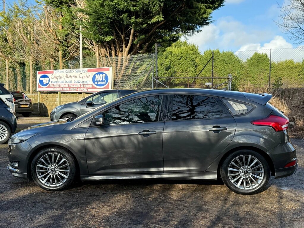 Ford Focus 1.0T Ecoboost St-line Euro 6 Ss NV18FNW Grey #6