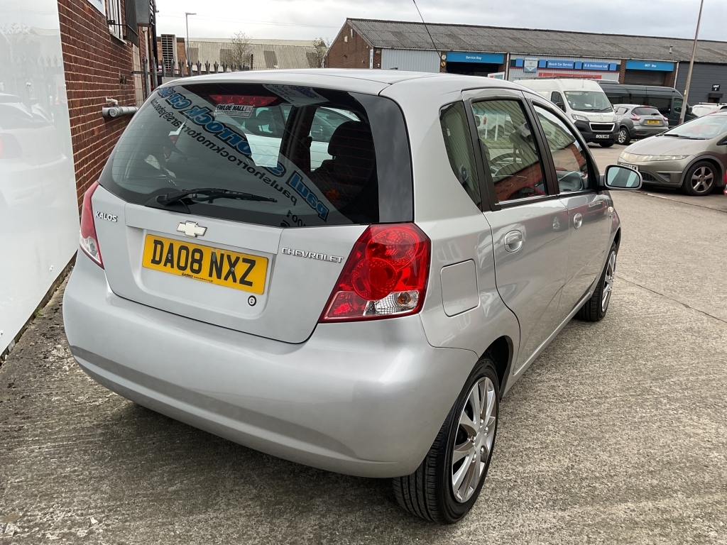 Chevrolet Kalos Hatchback 1.4 Silver #5