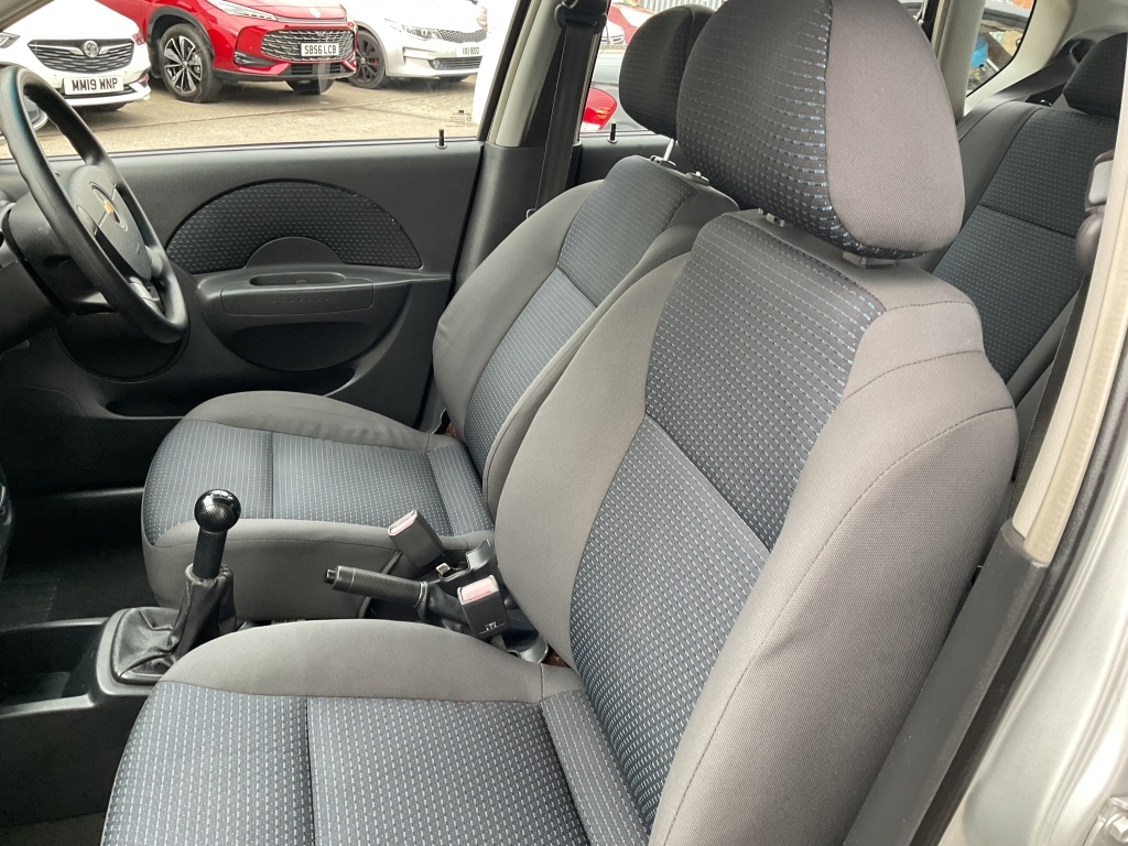 Chevrolet Kalos Hatchback 1.4 Silver #21