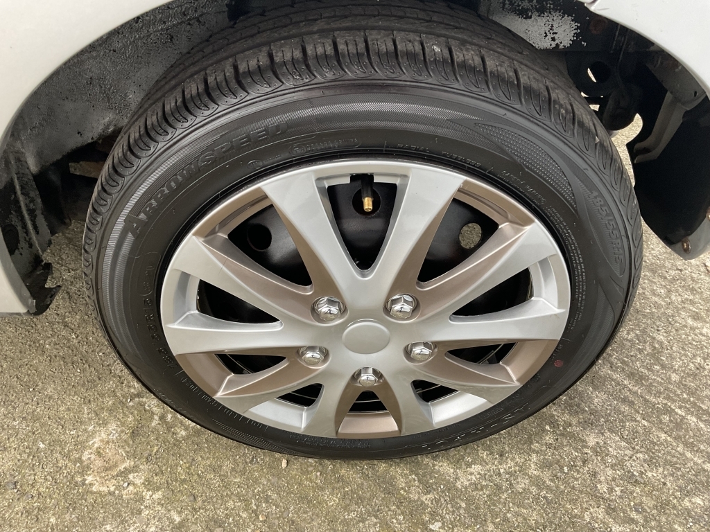 Chevrolet Kalos Hatchback 1.4 Silver #29