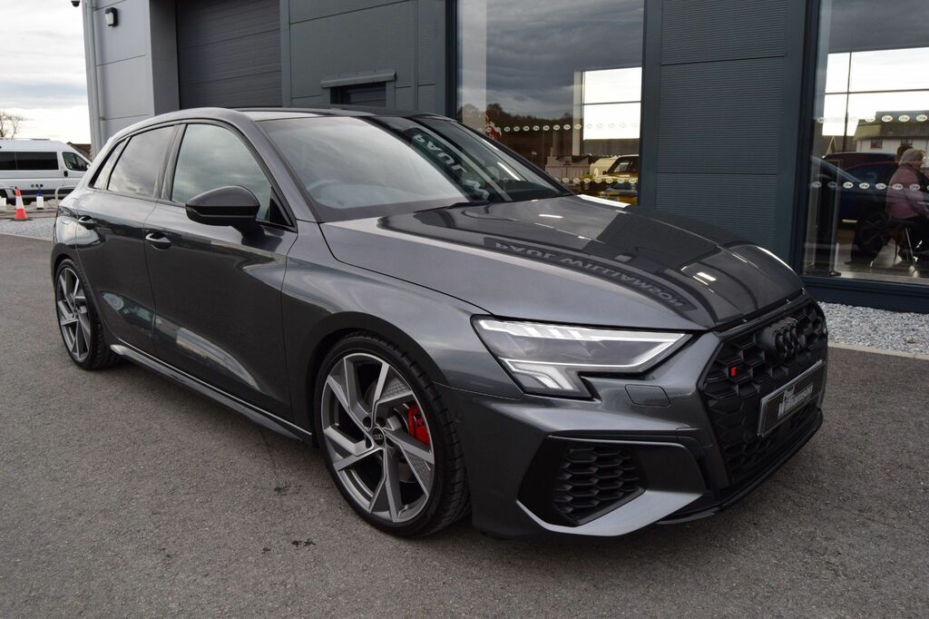 Audi S3 2.0 Tfsi Black Edition Sportback S Tron SW73EAY Grey #4