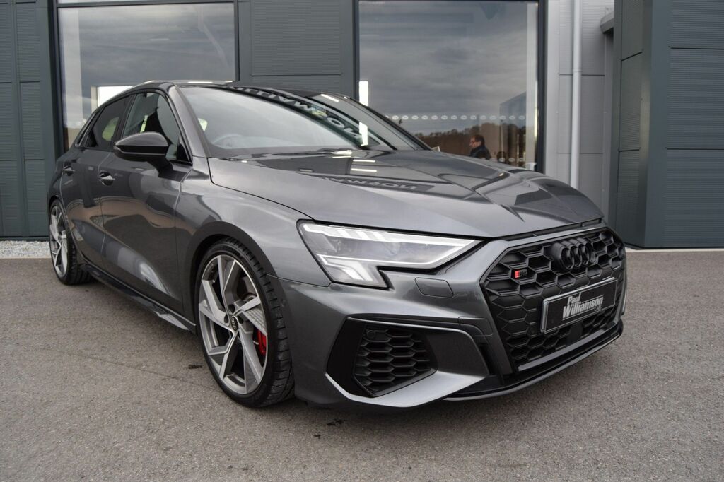 Audi S3 2.0 Tfsi Black Edition Sportback S Tron SW73EAY Grey #3