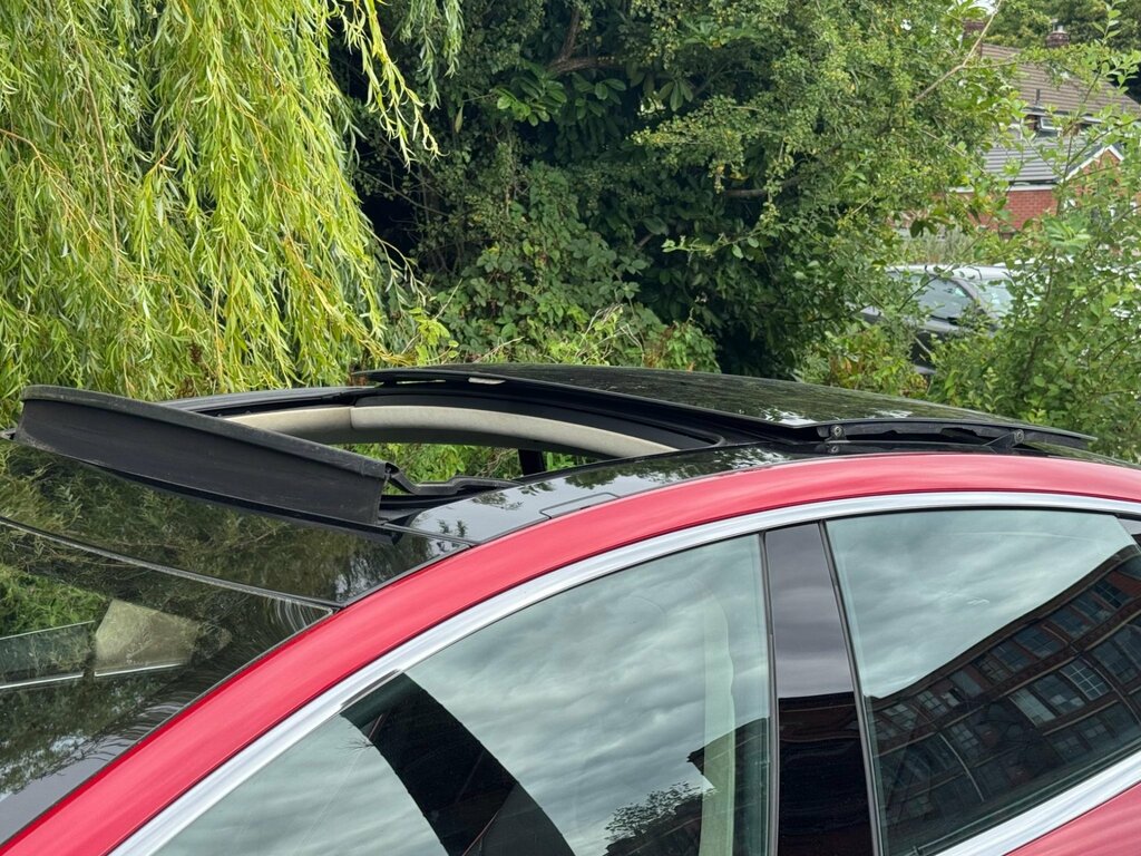 Tesla Model S 85 Auto 5dr Red #2