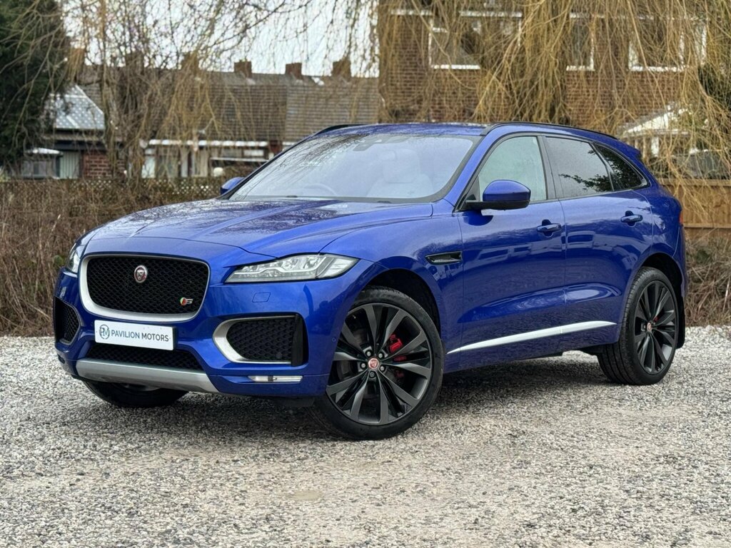 Jaguar F-Pace 3.0 D300 V6 First Edition Awd Euro 6 Ss NA16YHY Blue #2