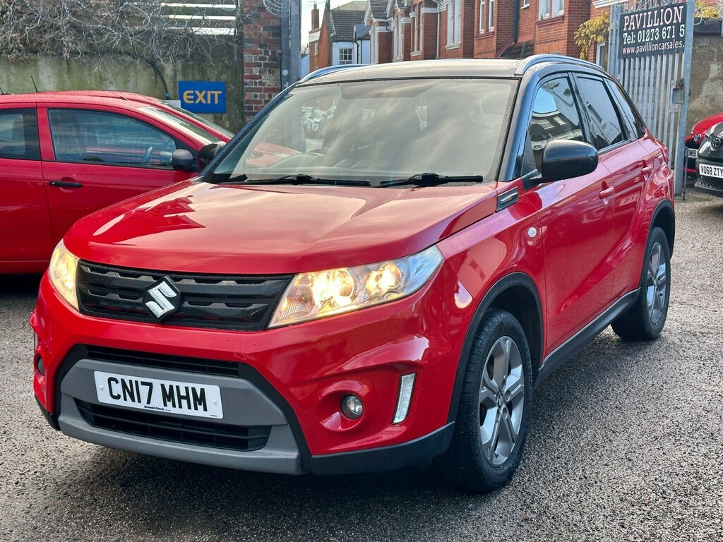 Suzuki Vitara Suv CN17MHM Red #3
