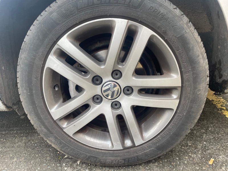 Volkswagen Touran Se Tsi Dsg Silver #5