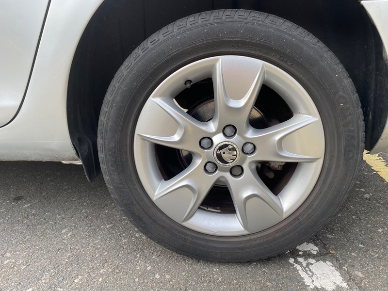 Skoda Roomster Se Tsi Silver #5