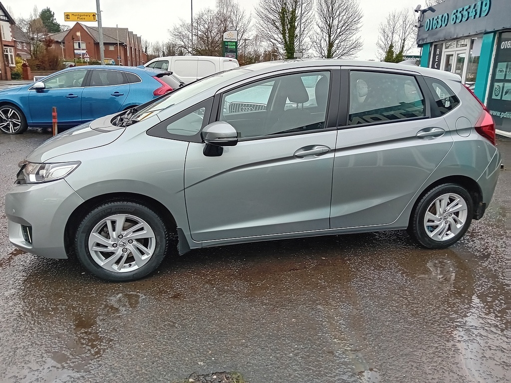 Honda Jazz 1.3 I-vtec Se Hatchback Cvt Ss 102 DU66HHC Silver #5