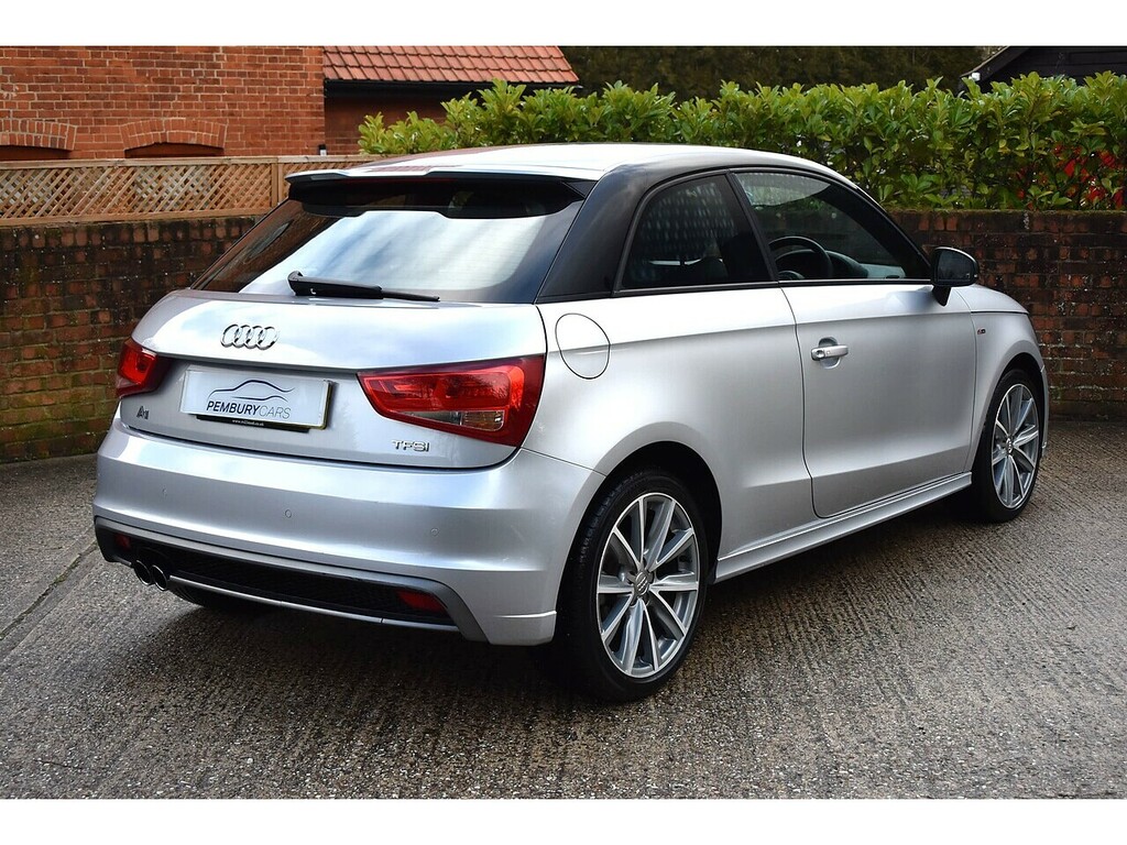 Audi A1 Tfsi S Line Style Edition Silver #2