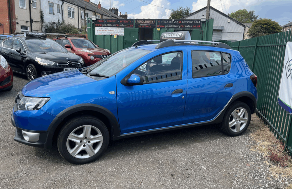 Dacia Sandero Laureate Black #3
