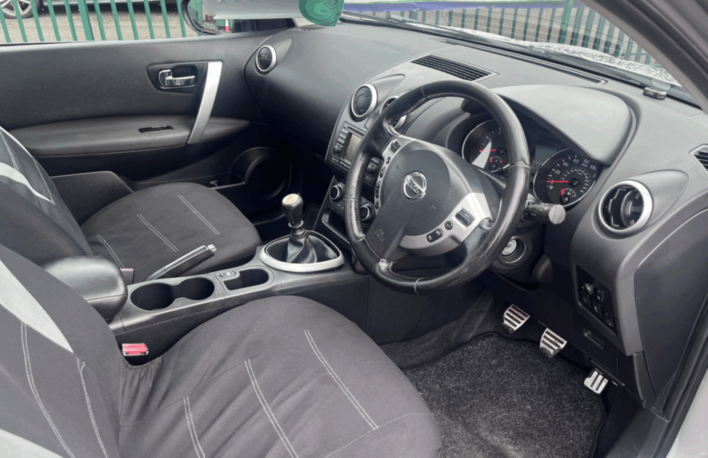Nissan Qashqai Suv EN62UZW Black #4