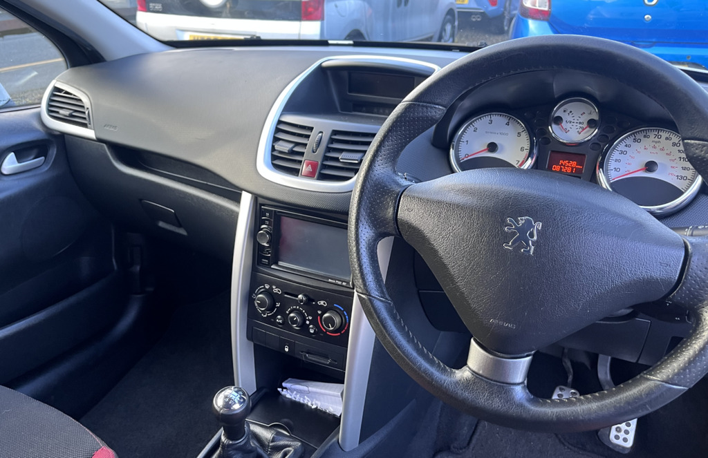 Kia Venga Hatchback LC61VRE Black #3