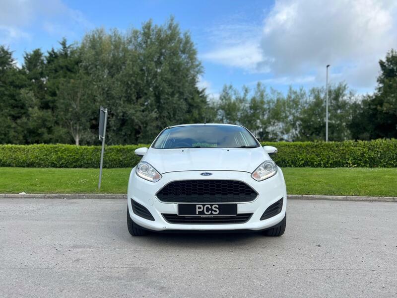 Ford Fiesta 1.5 Tdci Style Euro 6 White