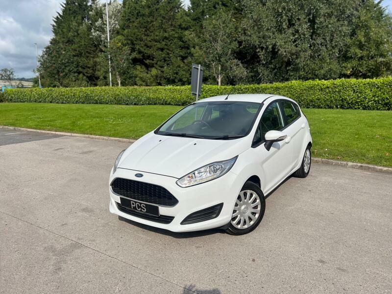 Ford Fiesta 1.5 Tdci Style Euro 6 WN66DZR White #5