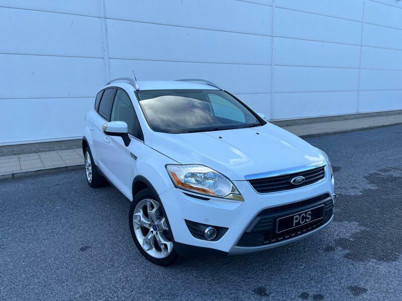 Ford Kuga 2.0 Tdci Zetec 2Wd Euro 5 White #3