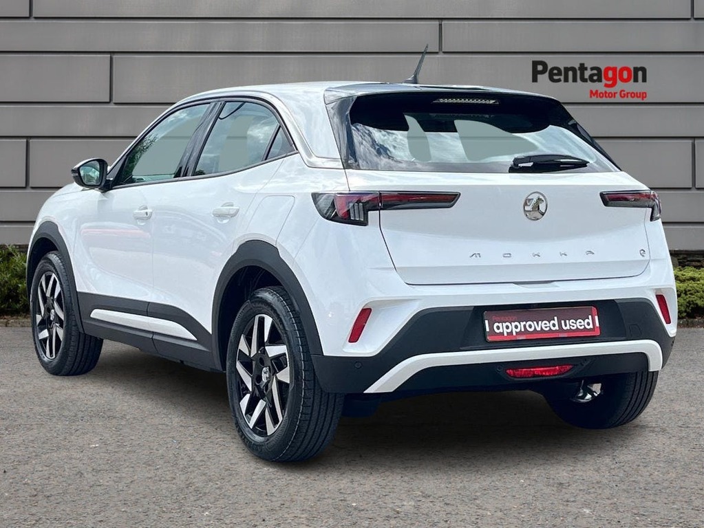 Vauxhall Mokka-e 50Kwh Design Suv 136 Ps MD24UDN White #2