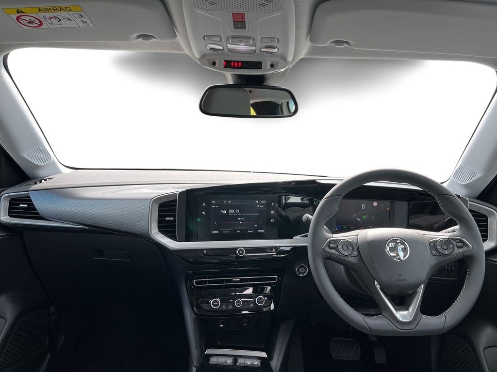 Vauxhall Mokka-e 50Kwh Design Suv 136 Ps MD24UDN White #6