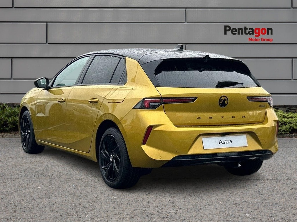 Vauxhall Astra 1.6 12.4Kwh Gs Line Hatchback Plug In H Yellow #2