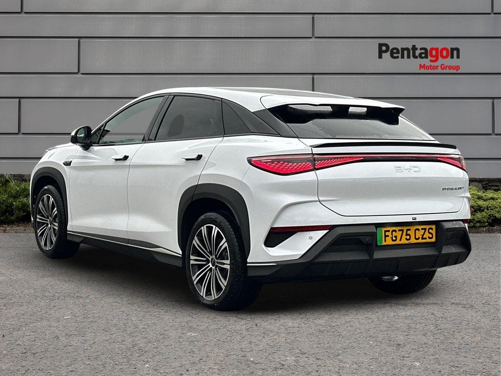 Byd Sealion 7 82.5Kwh Comfort Suv 313 Ps FG75CZS White #2