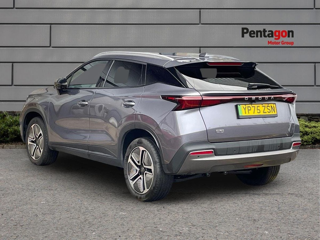 Omoda E5 61.05Kwh Noble Suv 204 Ps YP75ZSN Grey #2