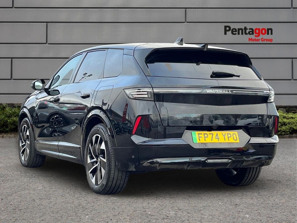 Vauxhall Grandland 73Kwh Gs Suv 213 Ps FP74YPO Black #2