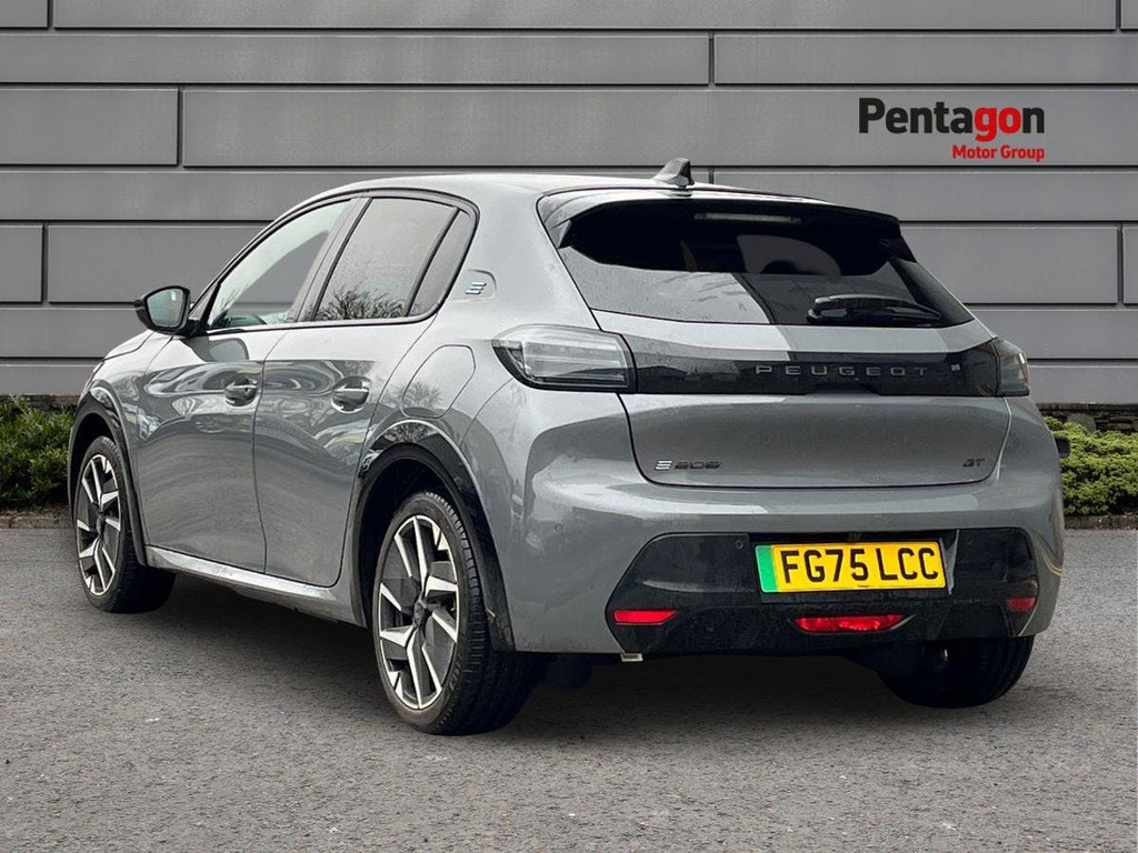 Peugeot e-208 50Kwh Gt Hatchback 7.4Kw Charge FG75LCC Grey #2