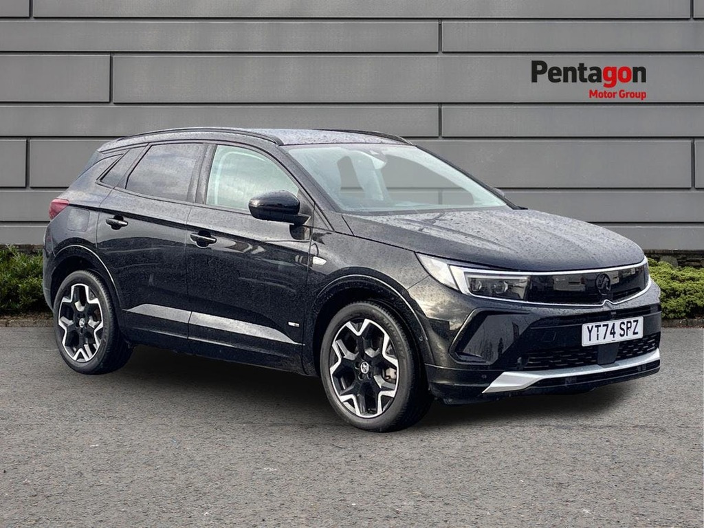 Vauxhall Grandland 1.6 14.2Kwh Ultimate Suv Plug In Hybrid Black