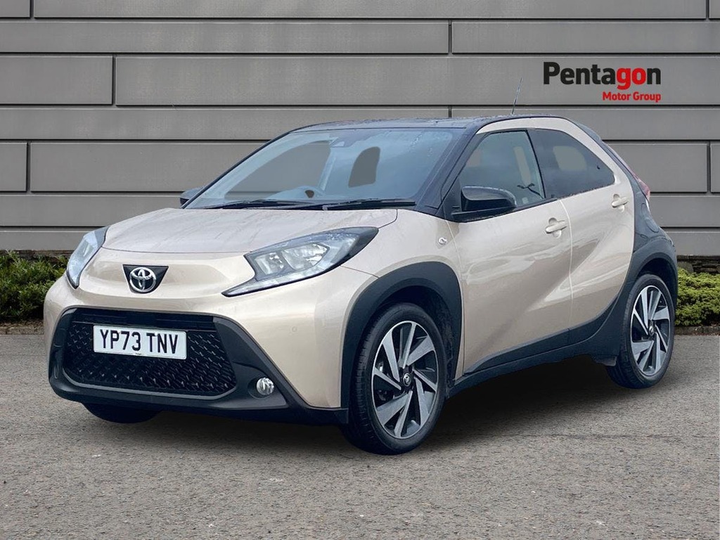 Toyota Aygo X 1.0 Vvt I Edge Hatchback Euro 6 YP73TNV Beige #3