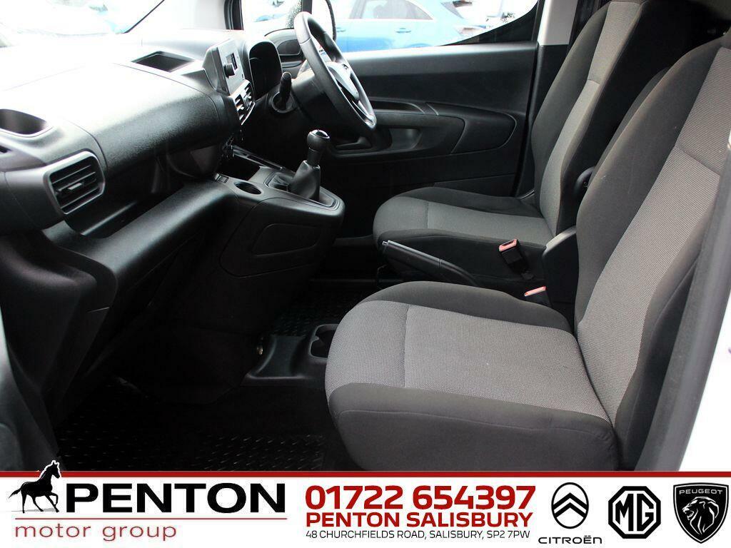 Vauxhall Combo 1.5 Turbo D 2300 Dynamic L1 H1 Euro 6 VN71EEA White #2