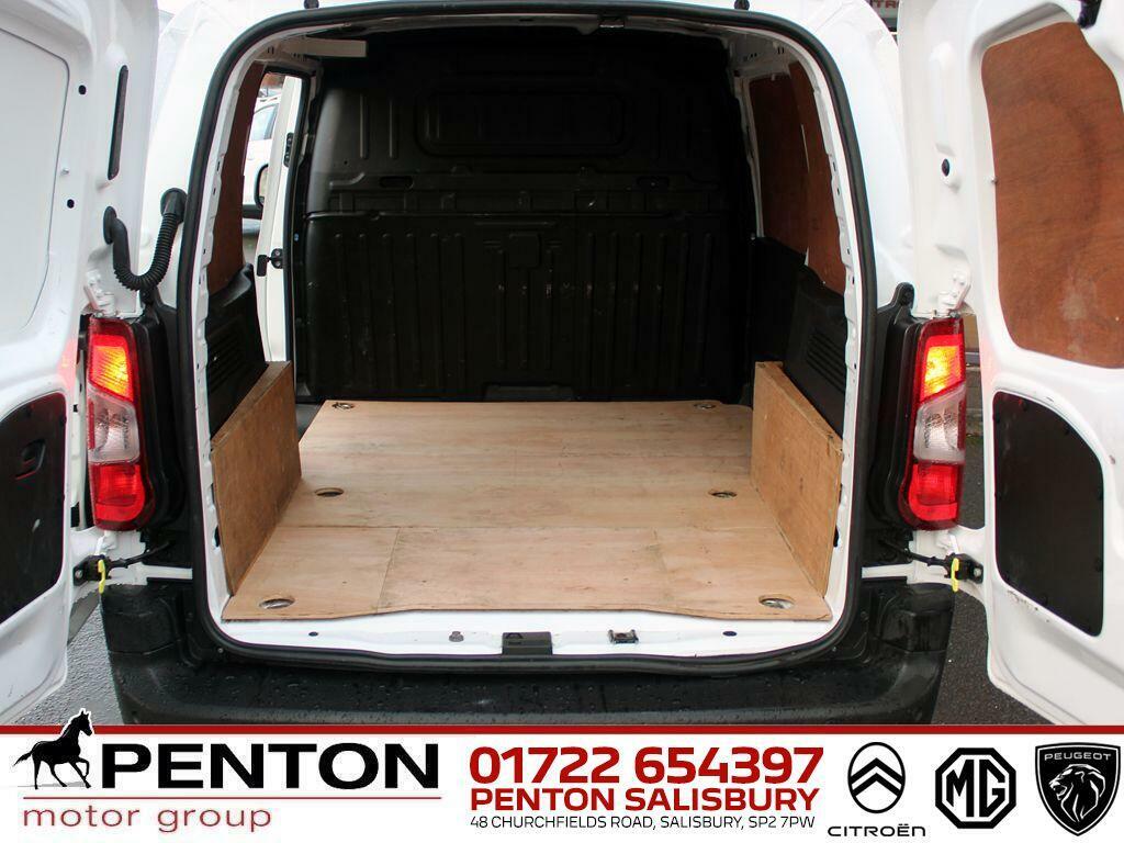 Vauxhall Combo 1.5 Turbo D 2300 Dynamic L1 H1 Euro 6 VN71EEA White #3