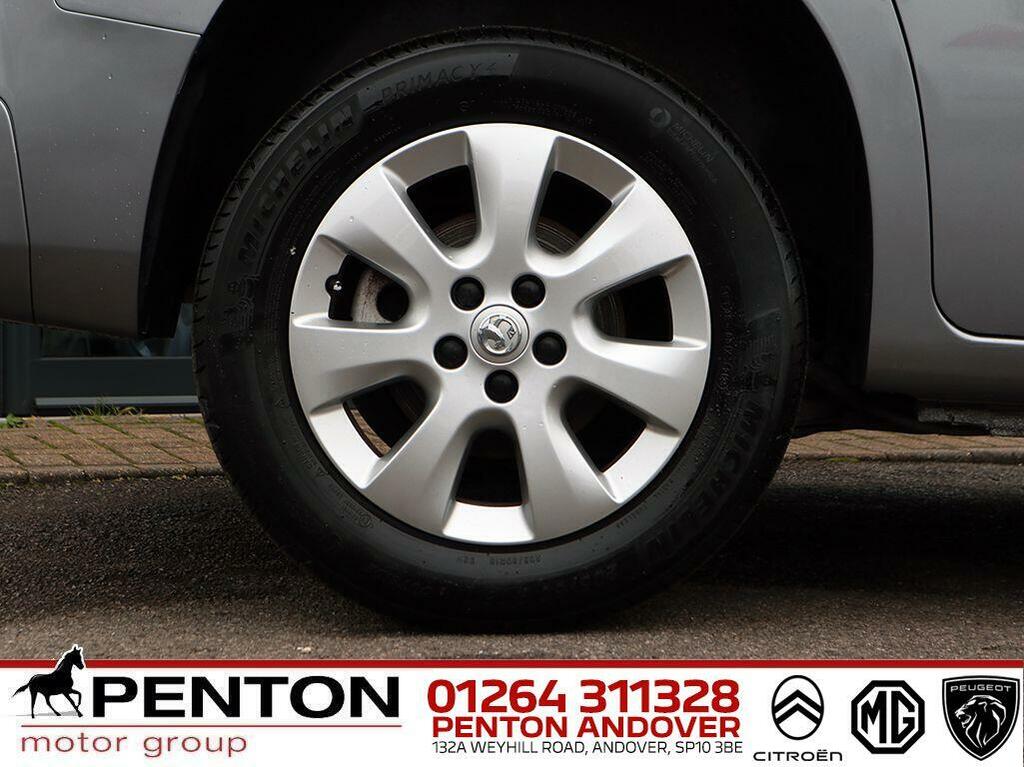 Vauxhall Combo Life 1.5 Turbo D Se Euro 6 Ss YP72FDZ Silver #4