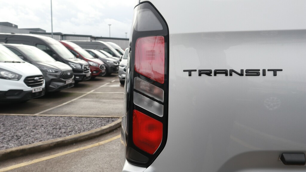 Ford Transit Custom 280 L2 Lwb H1 Limited 136Ps 6 Speed Panel Van WO25ULD Silver #6