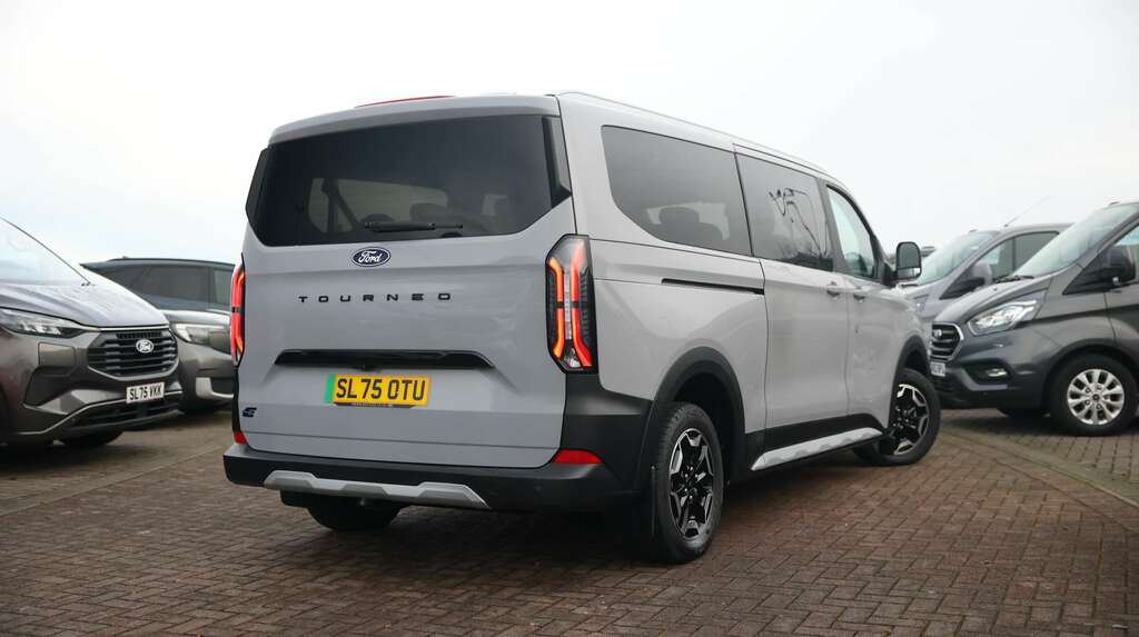 Ford Tourneo Custom 160Kw 65Kwh H1 Active 8 Seater Grey #3