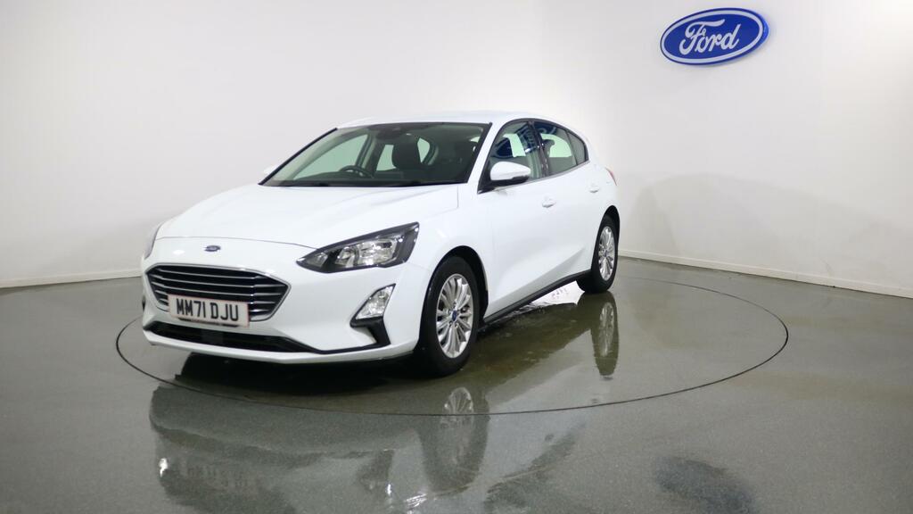 Ford Focus 1.0 Ecoboost Hybrid Mhev 125 Titanium Edition MM71DJU White #5