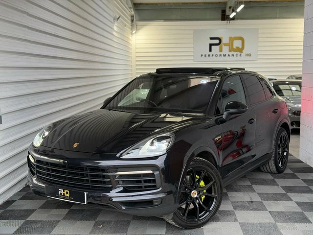 Porsche Cayenne 2020 3.0 V6 E-hybrid 14.1Kwh Suv Plug-i Black