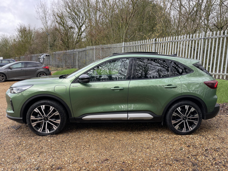 Ford Kuga Active Phev Green #4
