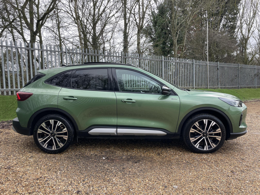 Ford Kuga Active Phev Green #3