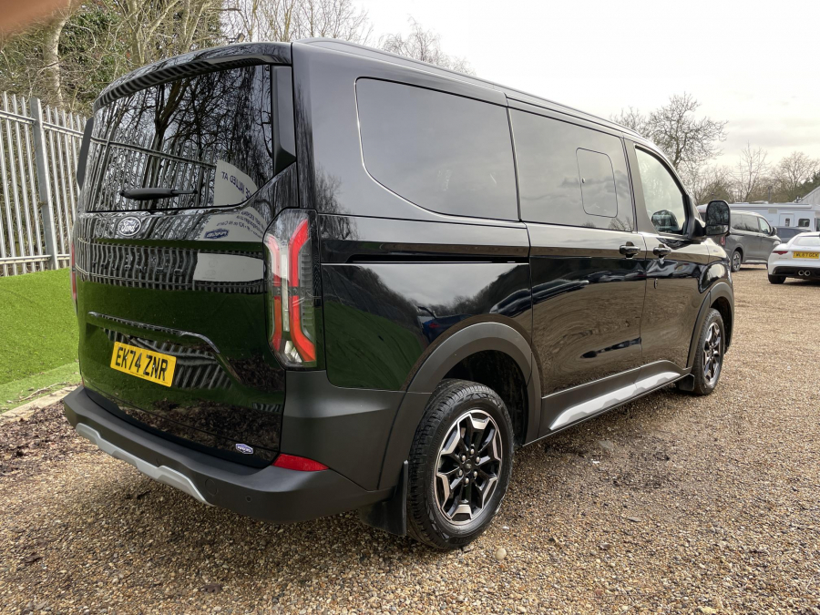 Ford Tourneo Custom Active 8 Black #5