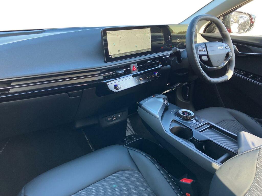 Kia EV6 168Kw Air 84Kwh YC75ZFW Red #6