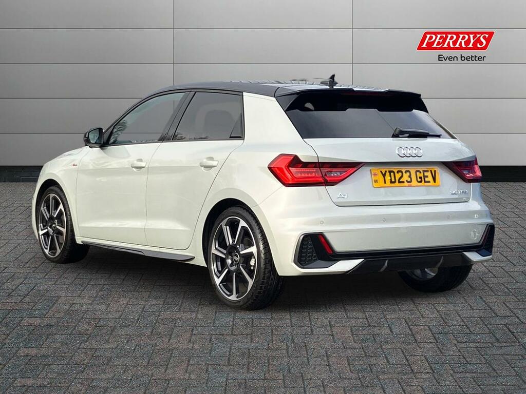 Audi A1 35 Tfsi Black Edition S Tronic Silver #2