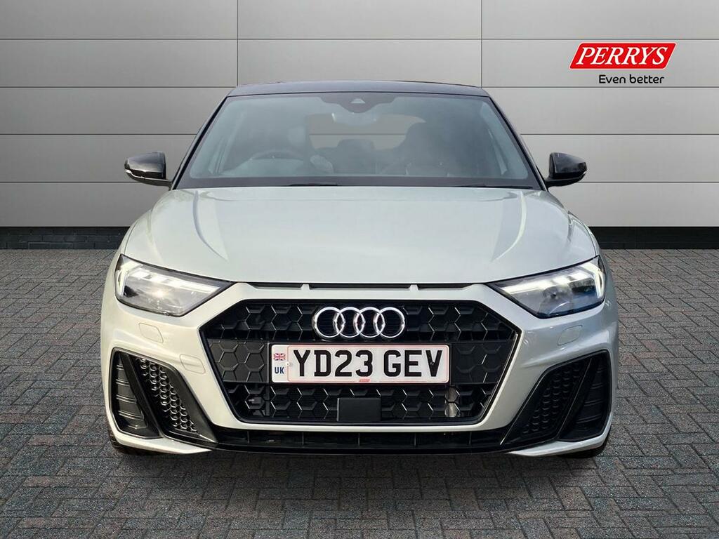 Audi A1 35 Tfsi Black Edition S Tronic Silver #4